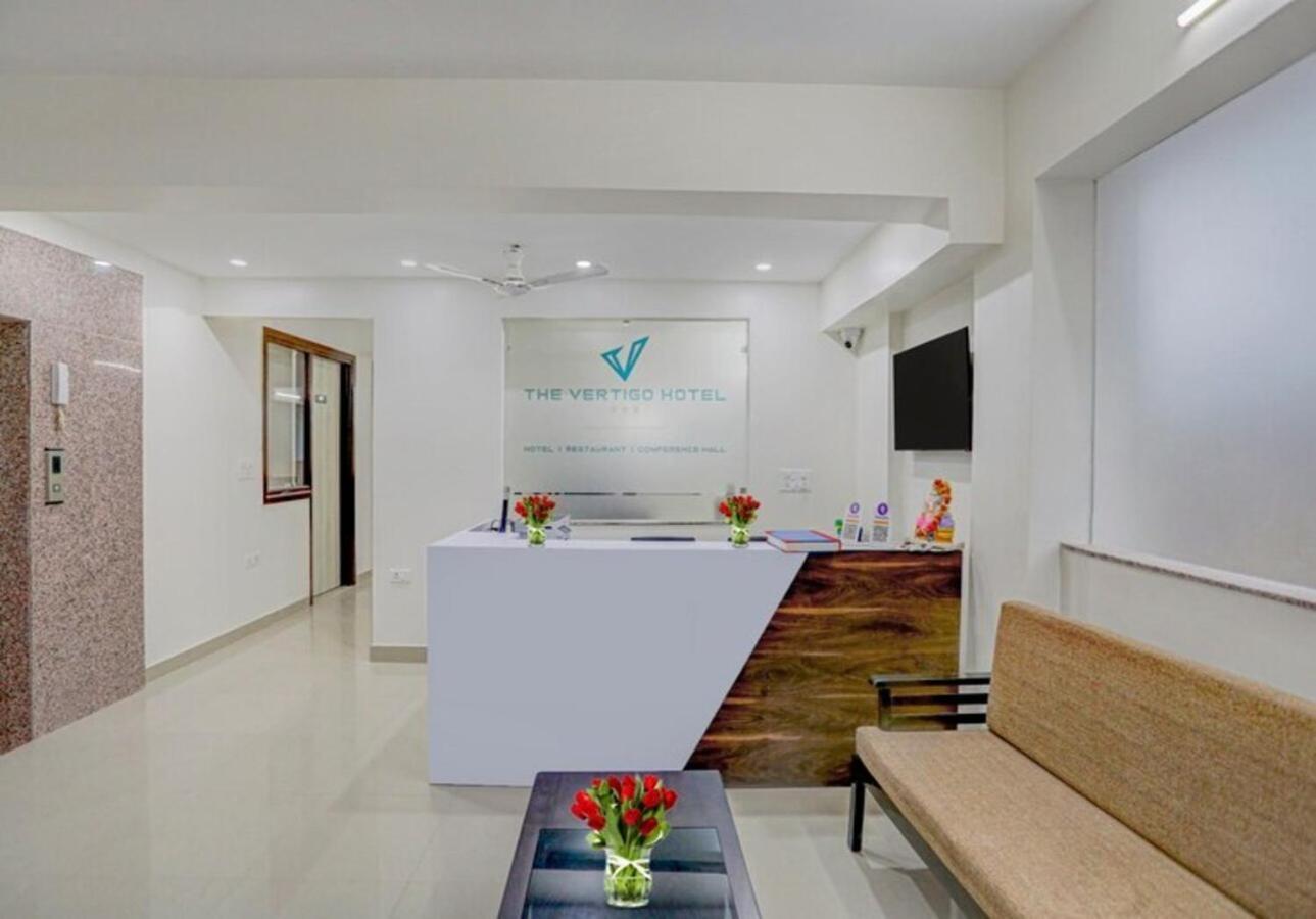 Hotel The Vertigo By Boom Rooms Νόιντα Εξωτερικό φωτογραφία