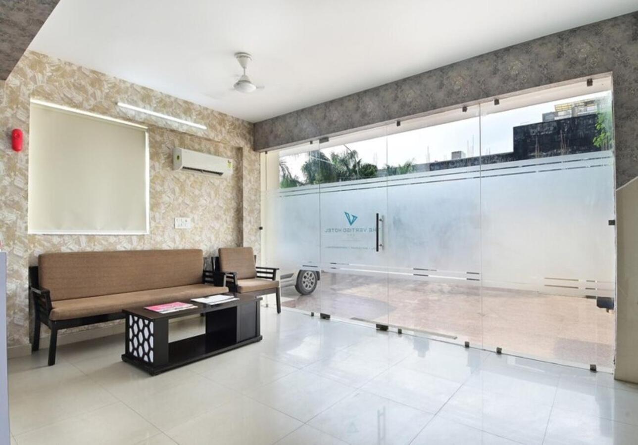 Hotel The Vertigo By Boom Rooms Νόιντα Εξωτερικό φωτογραφία